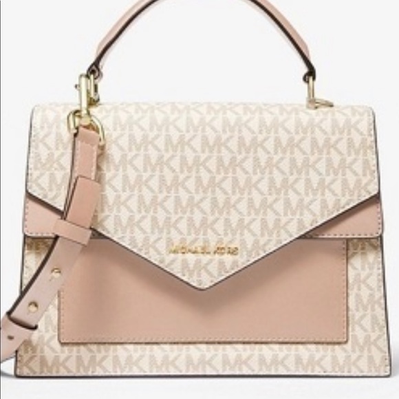 Michael Kors Handbags - Micheal Kors Women's Pink Ludlow Medium Logo